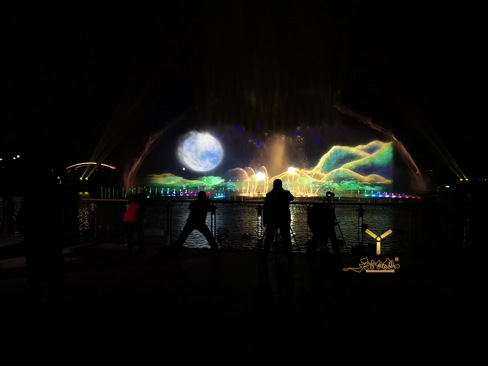 達州蓮花湖《圣蓮華彩》水舞光影秀(圖17)