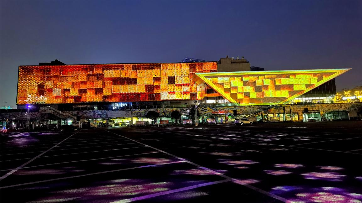 寸灘國際絲路花街建筑光影秀于7月1日開街上演啦！(圖5)